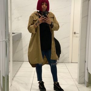 Meet your Posher, Cat